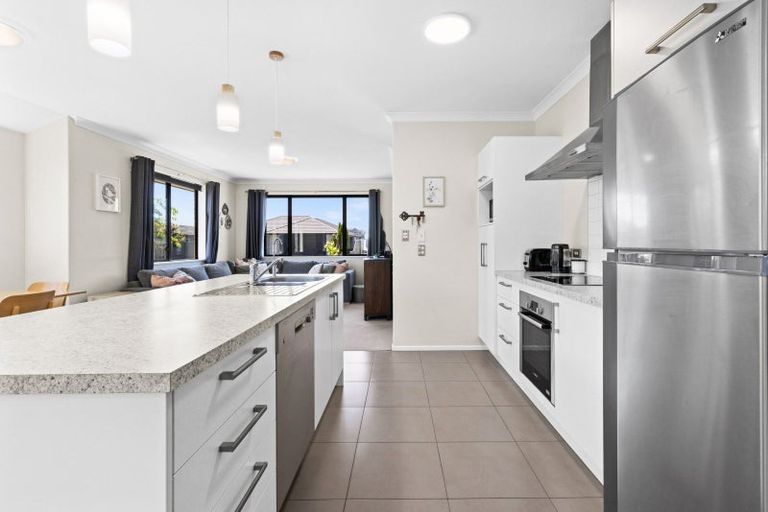 Photo of property in 21 Drake Crescent, Awatoto, Napier, 4110