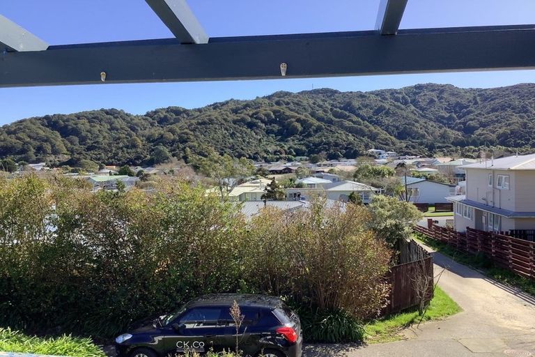 Photo of property in 16 Manurewa Grove, Wainuiomata, Lower Hutt, 5014