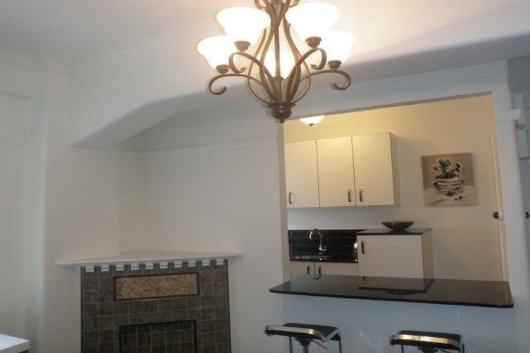 Photo of property in 42 Emily Place, Bellevue, Tauranga, 3110