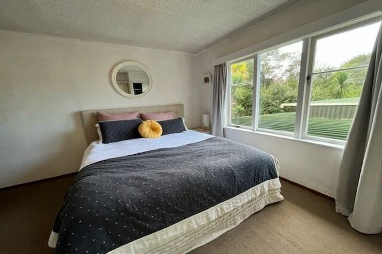 Photo of property in 184 Old Titirangi Road, Titirangi, Auckland, 0604