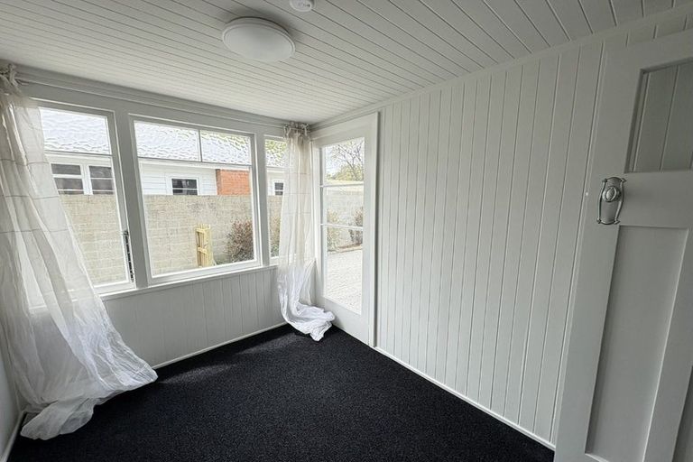 Photo of property in 241 Westminster Street, Mairehau, Christchurch, 8013