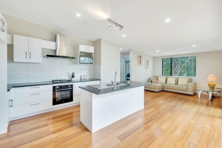 Photo of property in 50a Danbury Drive, Torbay, Auckland, 0630
