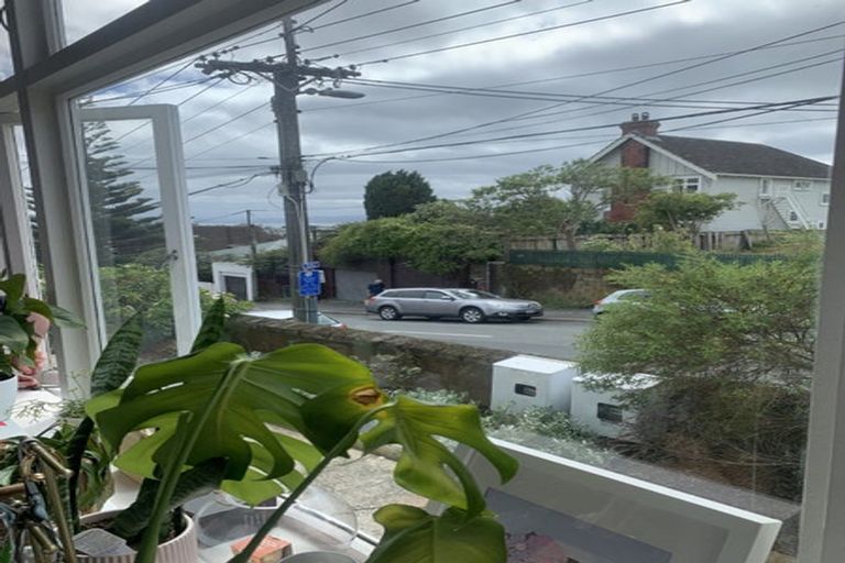 Photo of property in 32 Thompson Street, Mount Cook, Wellington, 6011