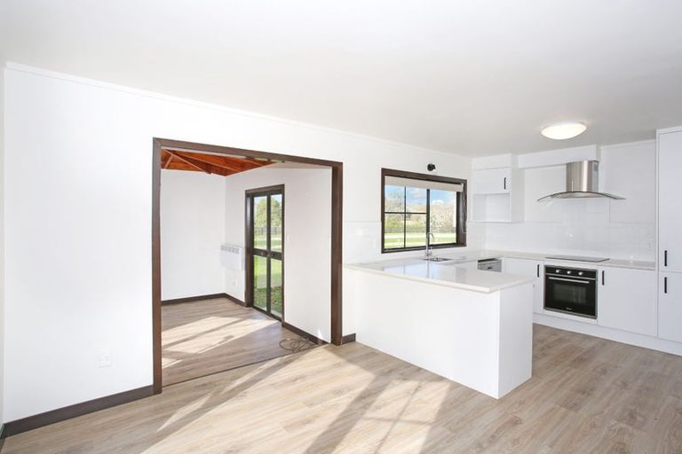 Photo of property in 59 Chamberlain Road, Bombay, 2675