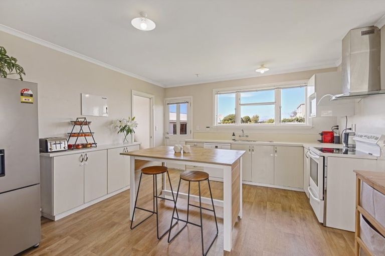 Photo of property in 8 Pandora Street, North New Brighton, Christchurch, 8083