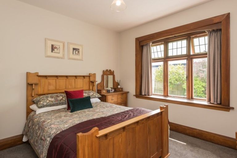 Photo of property in 192 Riverlaw Terrace, Saint Martins, Christchurch, 8022