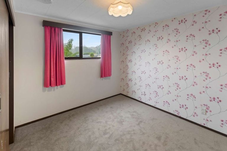 Photo of property in 9 Main Street, Hunterville, 4730