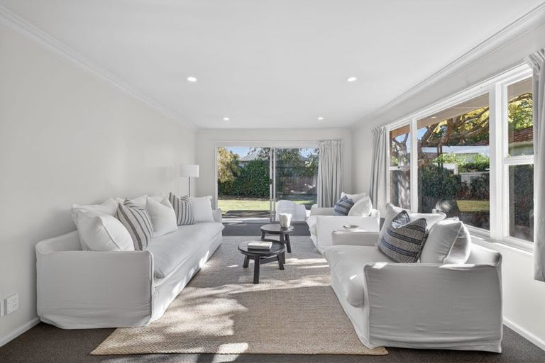Photo of property in 7 Rosewood Place, Bryndwr, Christchurch, 8053