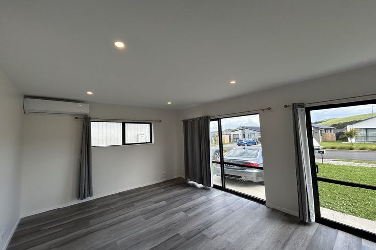 Photo of property in 8 Rongomai Street, Helensville, 0800