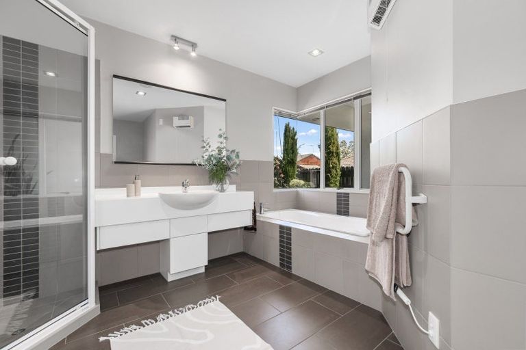 Photo of property in 6r Cherry Way, Bethlehem, Tauranga, 3110