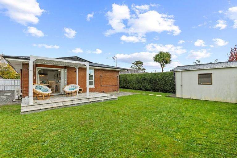 Photo of property in 21 La Perouse Place, Northcote, Christchurch, 8052