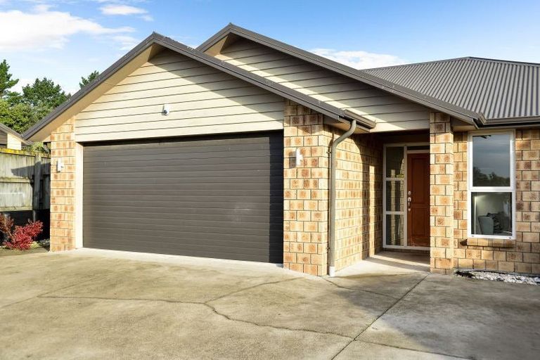 Photo of property in 18 Te Ironui Place, Huntington, Hamilton, 3210