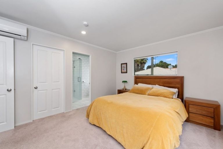 Photo of property in 56 Highgrove Place, Bethlehem, Tauranga, 3110