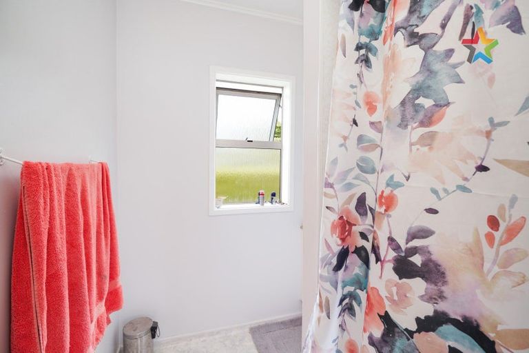 Photo of property in 35 Sinclair Avenue, Nightcaps, 9630