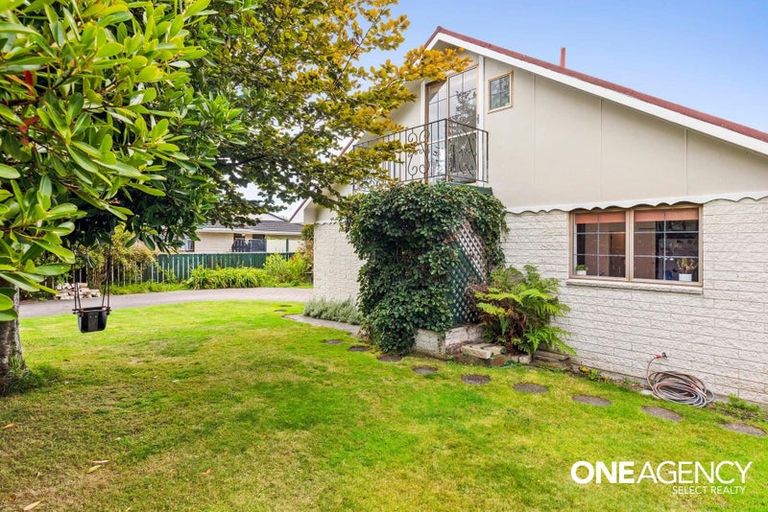 Photo of property in 41 Belvedere Avenue, Waikanae, 5036