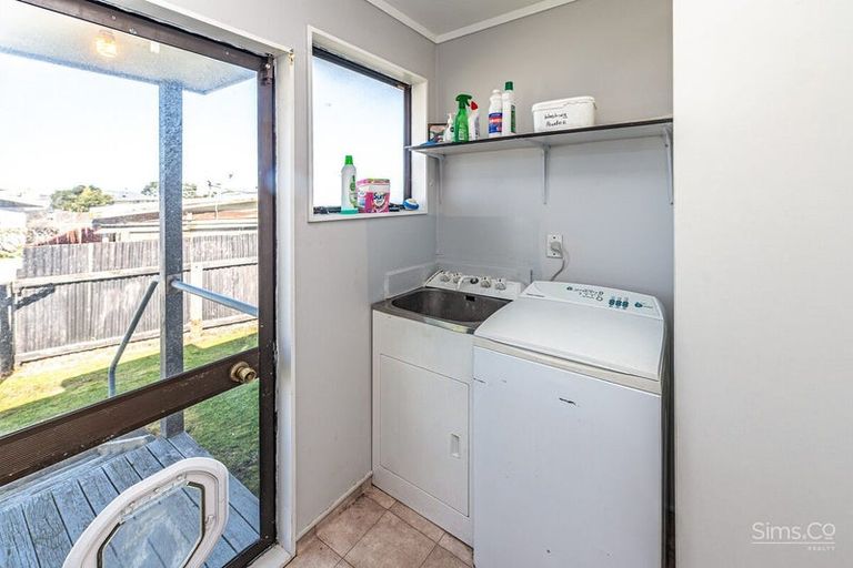 Photo of property in 38 Tongariro Street, Castlecliff, Wanganui, 4501