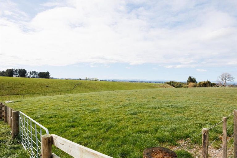 Photo of property in 73 Brightwell Road, Marton, 4894