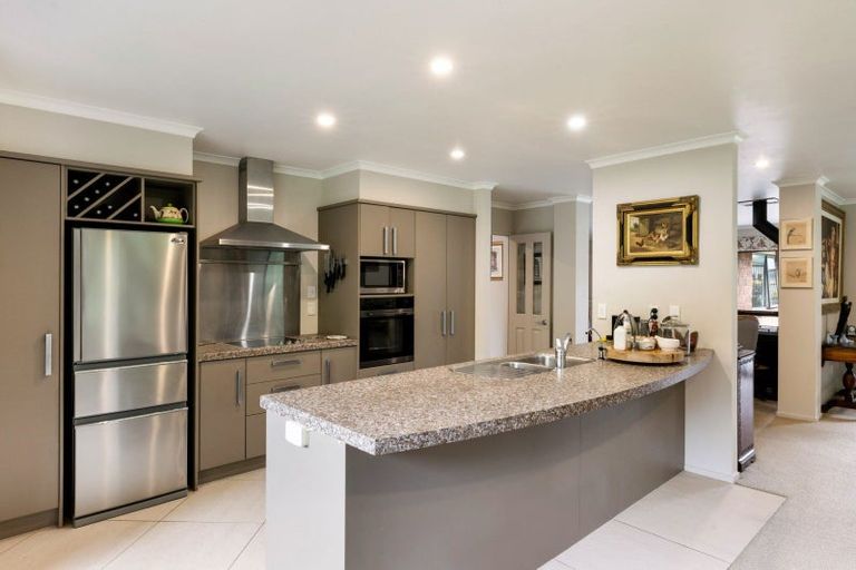 Photo of property in 6 Mangauika Road, Pirongia, Te Awamutu, 3876