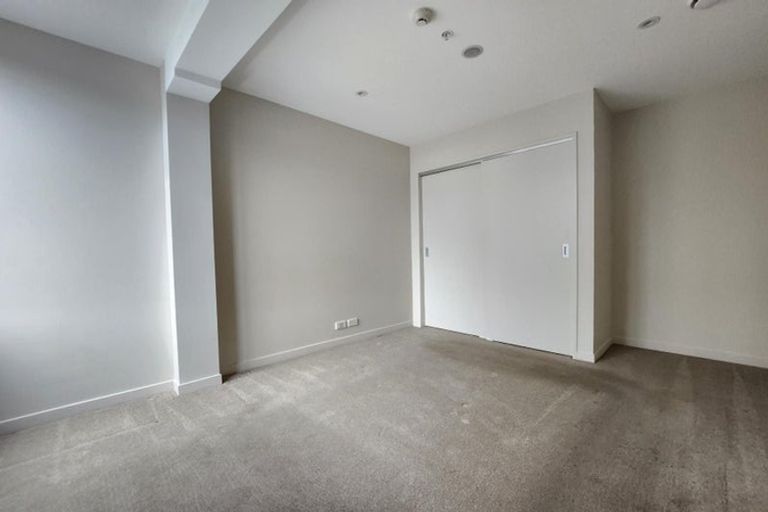 Photo of property in Nouvo Apartments, 3f/21 Rugby Street, Mount Cook, Wellington, 6021