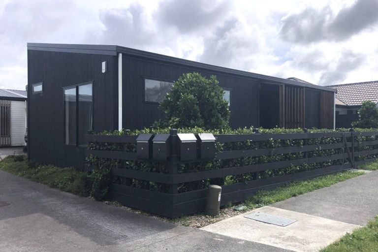 Photo of property in 47a Constable Road, Waiuku, 2123