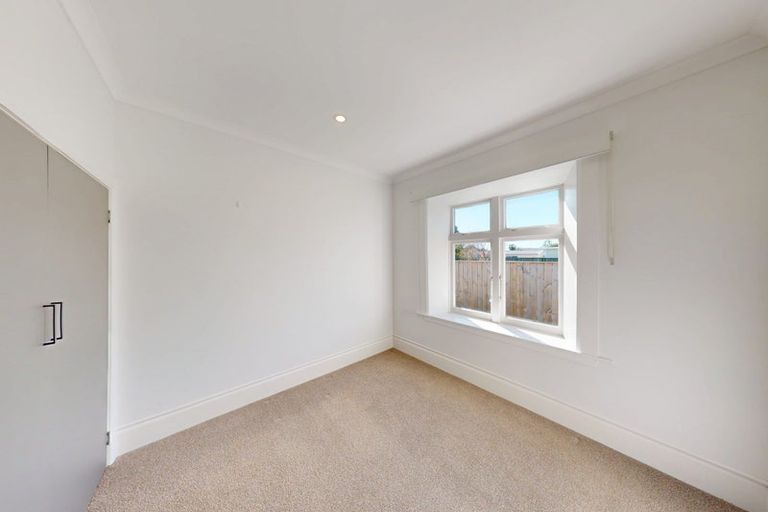 Photo of property in 19 Chelwood Street, Takaro, Palmerston North, 4412