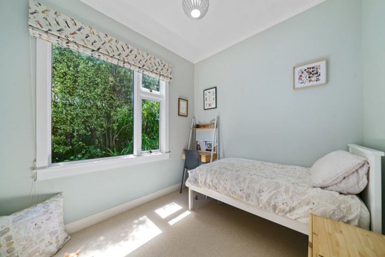 Photo of property in 31 Crofton Road, Ngaio, Wellington, 6035