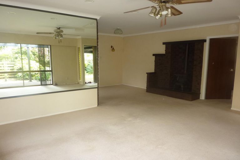 Photo of property in 2/23 Fairview Road, Papatoetoe, Auckland, 2025