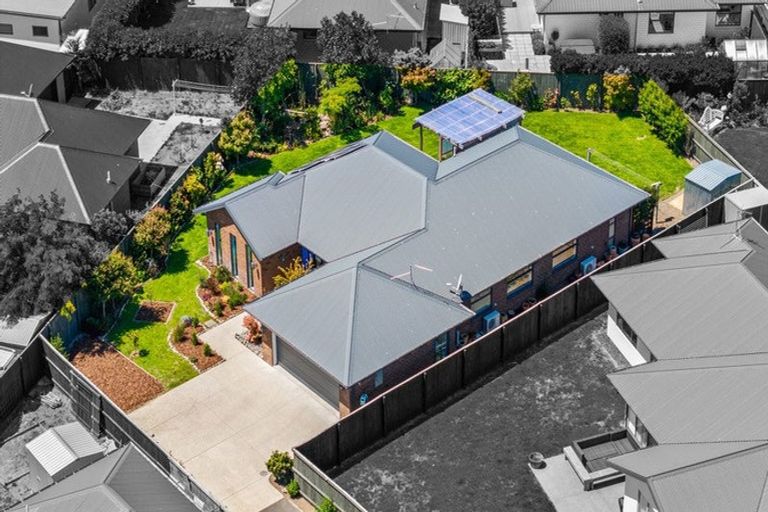 Photo of property in 11 Wakeman Way, Kaiapoi, 7630