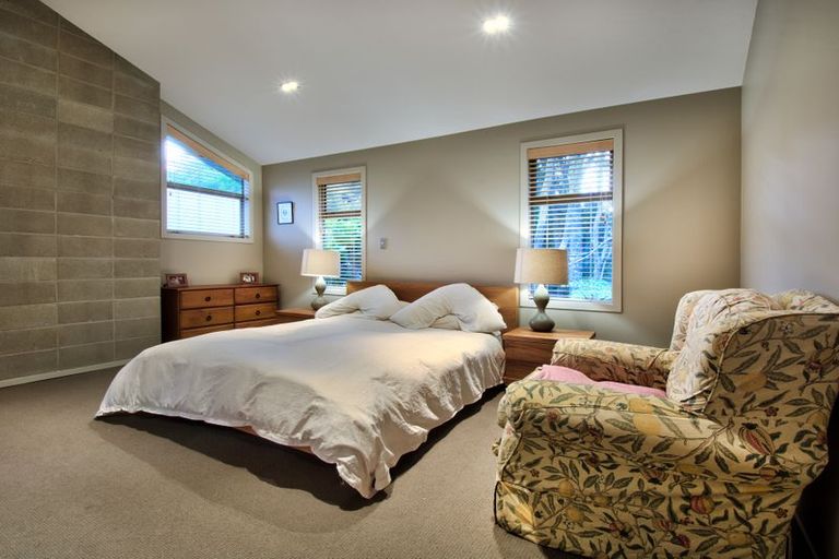 Photo of property in 20b Konini Road, Titirangi, Auckland, 0604