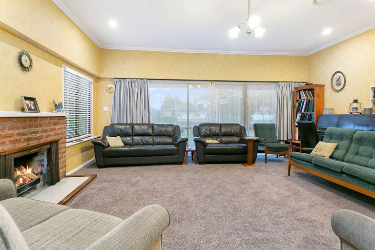 Photo of property in 12 Bowen Street, Cambridge, 3434