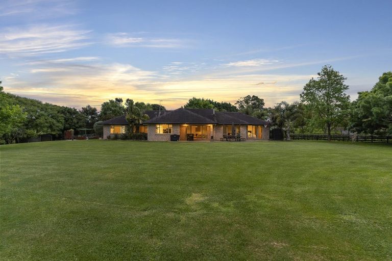 Photo of property in 300 Glenbrook Beach Road, Glenbrook, Waiuku, 2681