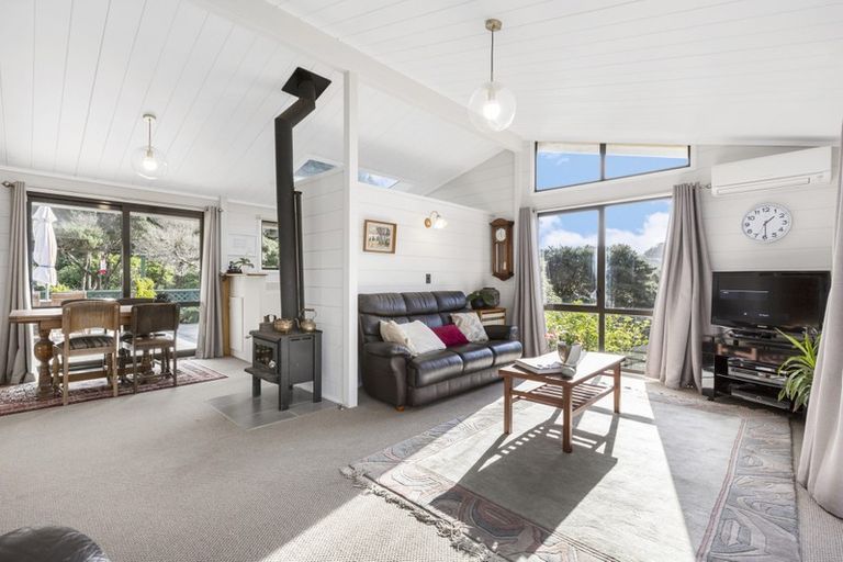 Photo of property in 13 The Mainsail, Whitby, Porirua, 5024