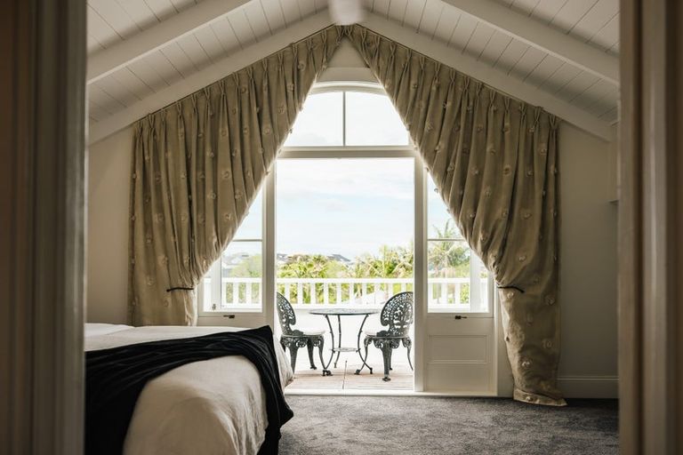 Photo of property in 31 Richmond Avenue, Northcote Point, Auckland, 0627