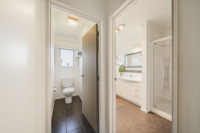 Photo of property in 28a Jules Crescent, Bell Block, New Plymouth, 4312