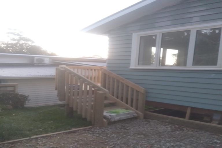 Photo of property in 131f Rosier Road, Glen Eden, Auckland, 0602