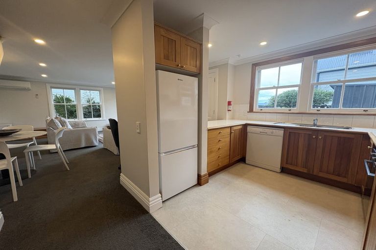 Photo of property in 18b Saint Mary Street, Thorndon, Wellington, 6011