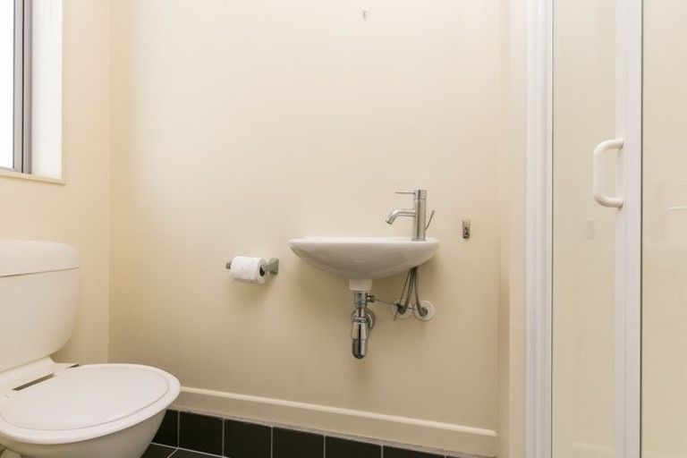 Photo of property in 4/37 Daniell Street, Newtown, Wellington, 6021