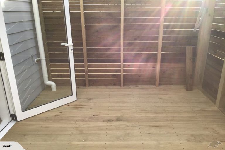 Photo of property in Pirie Street Townhouses, 15/35u Pirie Street, Mount Victoria, Wellington, 6011