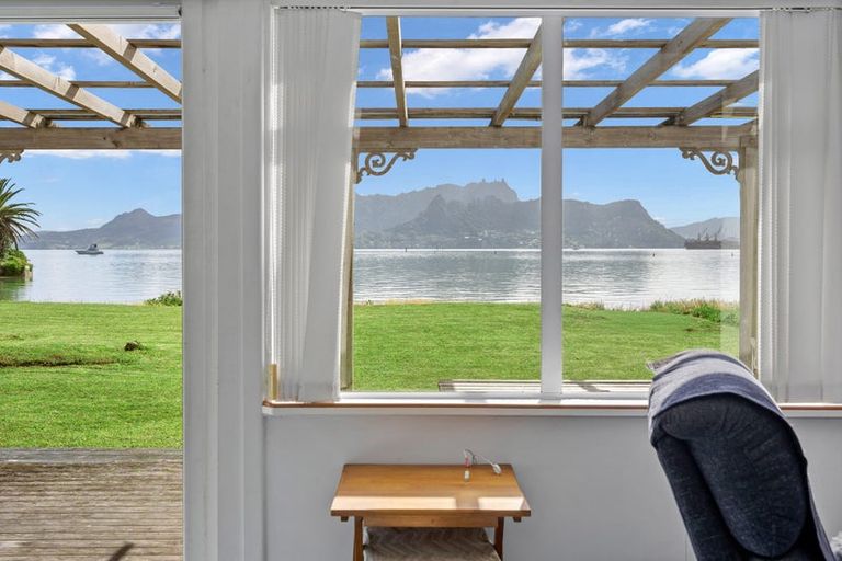 Photo of property in 46 One Tree Point Road, One Tree Point, 0118