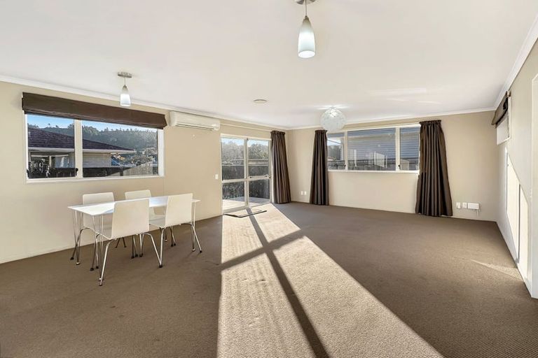 Photo of property in 2/34 Montgomery Street, Stokes Valley, Lower Hutt, 5019