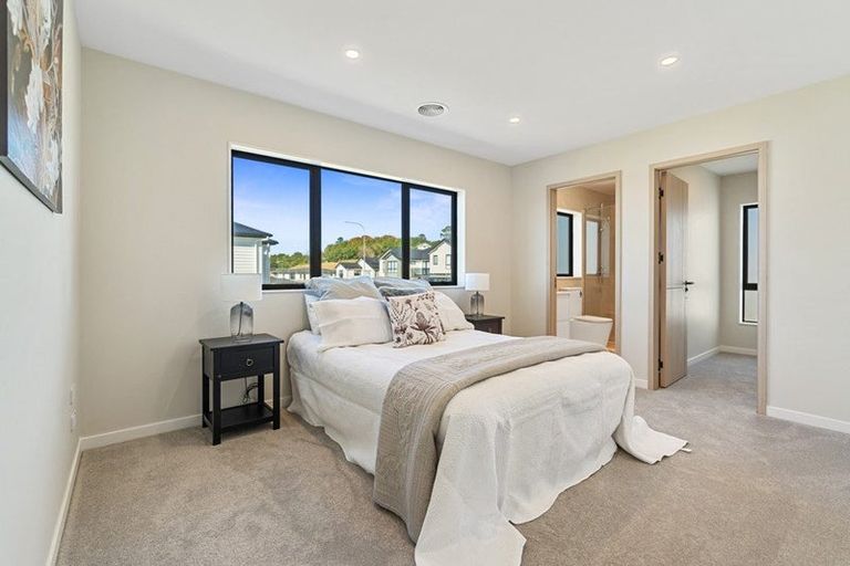 Photo of property in 14 Glann Lane, Flat Bush, 2019
