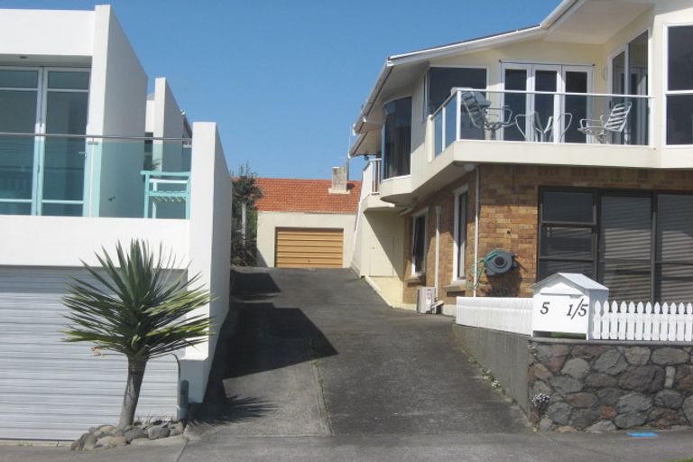Photo of property in 2/5 Hine Street, New Plymouth, 4310