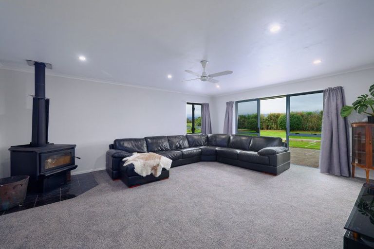 Photo of property in 56 Hawthorne Road, Kaikoura, 7300