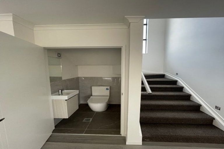 Photo of property in 29c Kenderdine Road, Papatoetoe, Auckland, 2025