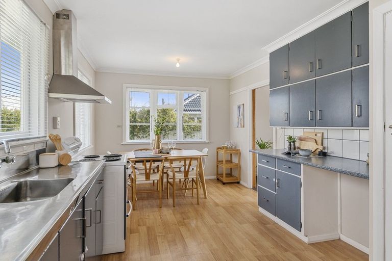 Photo of property in 55 Trafalgar Street, Levin, 5510