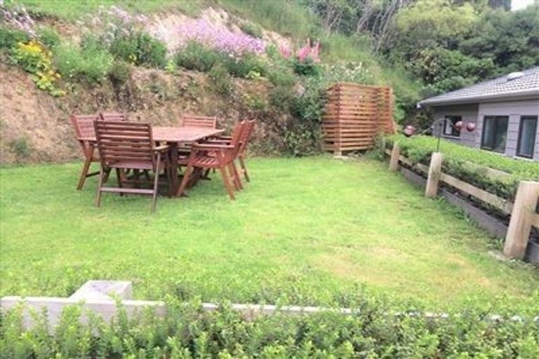 Photo of property in 29 Seagull Place, Whitby, Porirua, 5024