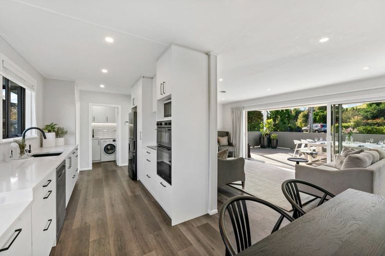 Photo of property in 66 Mcintyre Road, Mangere Bridge, Auckland, 2022