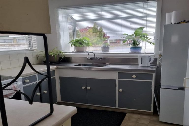Photo of property in 15unit Carnot Street, Glenholme, Rotorua, 3010
