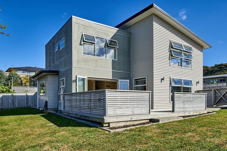 Photo of property in 147a Navigation Drive, Whitby, Porirua, 5024