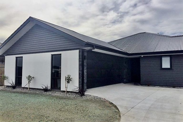 Photo of property in 13 Rhyolite Court, Rolleston, 7614